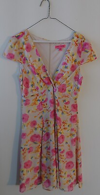 Betsey Johnson Dress Women Size 10 Pink Coral Floral A Line Cap Sleeve V Neck $25.00