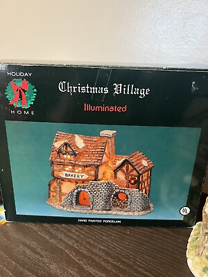Holiday Home Christmas Village Series Lighted “Bakery” W original Box Rare $16.00