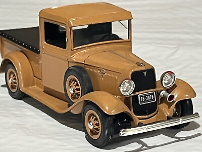 #ad AMT 1934 Ford Pickup Pro Built 1 25 Scale Model $49.95
