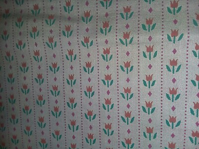 #ad Fabric Nostalgic Design Tulip Shaped Flowers in Rows 43 x 65 $2.50