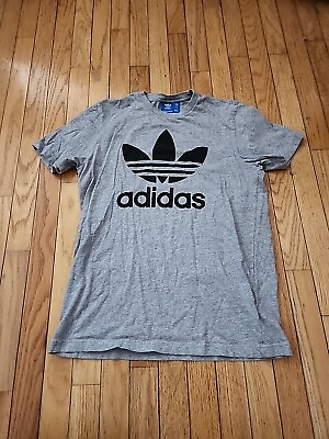 Adidas Men#x27;s T shirt Logo Trefoil Graphic Gray Size Medium Short Sleeve Shirt $7.79