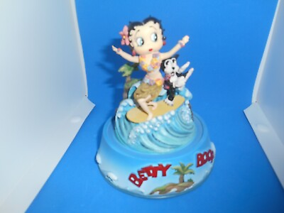 #ad BETTY BOOPquot; SURFBOARD BETTY quot; LIMITED ED.SCULPTUREquot; 5 quot; TALL YEAR 1996 $24.99