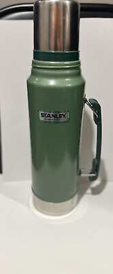 #ad Stanley 1 Liter Classic Vacuum Bottle 1 Qt. Hammertone Green Thermos $19.99