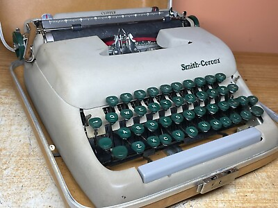 1958 Smith Corona Clipper Working Vintage Portable Typewriter w New Ink amp; Case $275.00