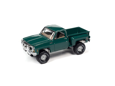 #ad 1980 Chevrolet Custom Deluxe Stepside Green 1:64 Scale Autoworld 64282B $12.95