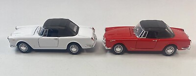 #ad *BRAND NEW* Welly 1:24 2 Diecast Cars 1960 Alfa Romeo Spider 2600 Red White $49.95