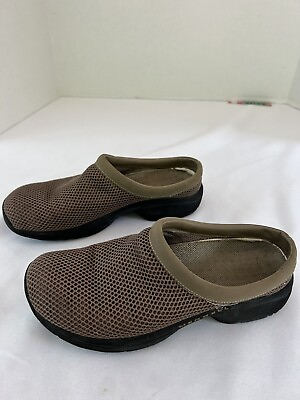 Merrell Primo Breeze 11 Taupe Slip On 9. Air Cushion Soles. Mesh Upper. $20.00