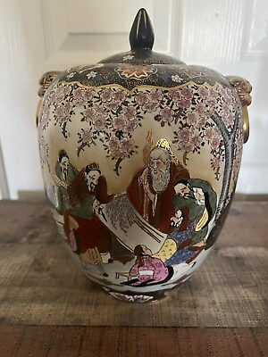#ad Antique Finely Detailed Japanese Meiji Period Satsuma Urn Jar w Lid Scenery $275.00