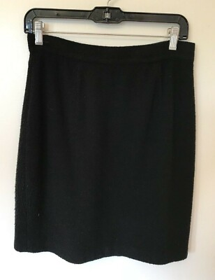 Women Above the Knee Fully Lined Black Mini Skirt Size Small $10.99