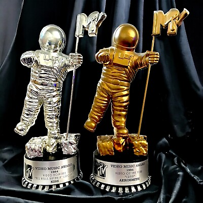 #ad MTV Video Music Award Moonman Replicas KISS 1984 Silver And AEROSMITH 1994 Gold $325.00