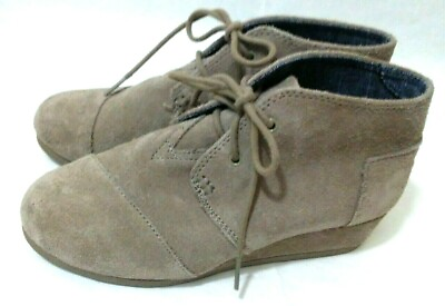 #ad TOMS Gray Suede Leather Girls Kids Lace Up Ankle Boots Size 3.5 M $27.99