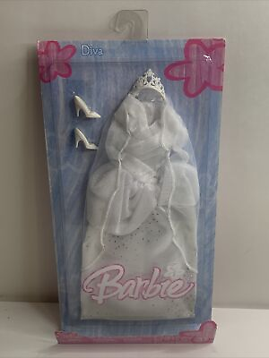 #ad Barbie 2005 Diva Glamour Fashion White Gown Dress Outfit Accessories NIB C $54.49