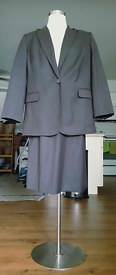 Gorgeous Kenneth Cole Brown women Skirt suit Size 16W $89.99