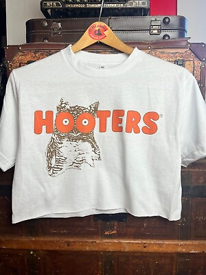 #ad Hooters Crop Top $15.00