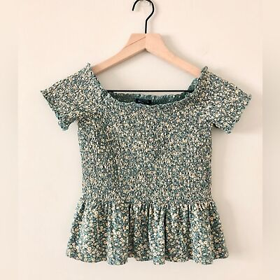 American Eagle Outfitters Green Floral Smocked Peplum Top Size XS $18.00