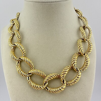 #ad 17” Vintage Anne Klein 1990s Gold Tone Semi Matte Rope Texture Big Link Necklace $25.00