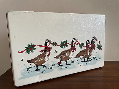 #ad Vintage Cookie Candy Tin Goose Geese Wreath Large Storage Christmas Home Cottage $18.00