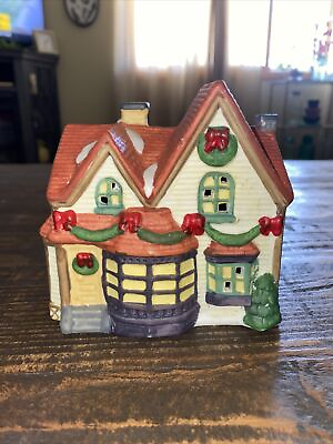 Vintage 1996 Trim A Home Christmas Village Yellow House Light Not Included $20.00
