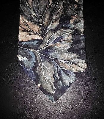 #ad Stefano Milano Tie Silk Leaves Design Navy Blue Gray White Pink Leaf NIB t3693 $29.79