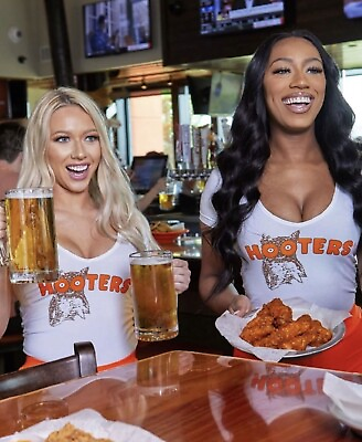 #ad HOOTERS GIRL WE HAVE THE GOODS $2.22