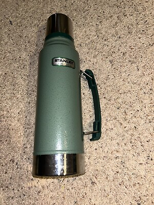 #ad Vintage Classic Stanley Insulated Thermos Green. Handle Lid Stopper 1.1 Quart $31.99