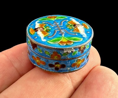 Vintage Silver Hand Painted Chinese Cloisonne Round Trinket Pill Box $121.50