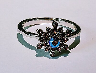 Fragrant Jewels Fashion Ring Size 7 Pink Stones Snowflake $13.00