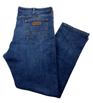 Wrangler 87MWMBZ Cowboy Men#x27;s Size 42X30 Slim Fit Denim Blue Wash Classic Jeans $19.99