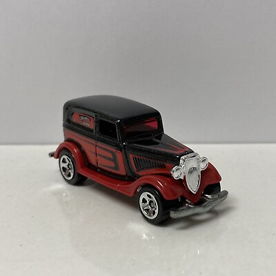 1934 34 Ford Panel Collectible 1 64 Scale Diecast Diorama Model $11.99