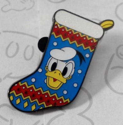 #ad Donald Duck Christmas Stocking Loungefly Mystery Disney Pin 159303 $17.99