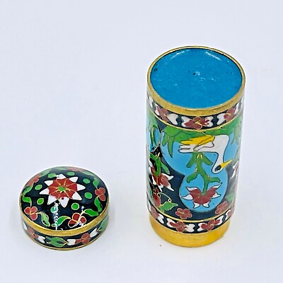 Vintage Chinese Cloisonne Pill Box Holder with Lid Excellent Condition 2 ¼quot; x 1quot; $24.95