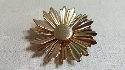 Vintage Sarah Coventry Goldtone Metal Flower Blossom Brooch Pin $9.00