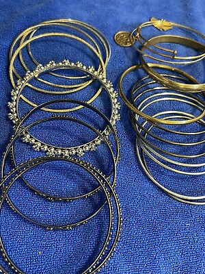 #ad 20 Black Gold Silver Tone Bangle Bracelet Lot Vintage Thin Fashion Jewelry Asst $15.00
