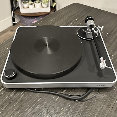#ad Clearaudio Concept Turntable 100 240v AUTHORIZED USA DEALER no Dust cover $1450.00