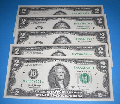 **Lot of 5 2017 Uncirculated Sequential Two $2 Dollar Bills Notes ** $14.95