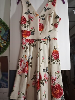 #ad WOMENS SLEEVELESS FLORAL DRESS SIZE M $13.96