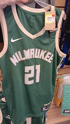 #ad Nike Dri Fit Jrue Holiday Milwaukee Bucks Swingman Jersey Medium $40.00