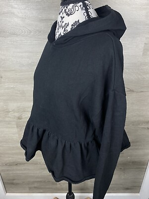 URBAN OUTFITTERS Pullover Ruffle Trim Black Sweatshirt Hoodie Women#x27;s Size Small $5.25
