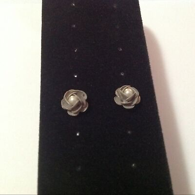 #ad Gray Metal Rose Pearl Stud Earrings 1 4quot; $7.00